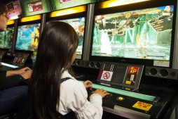 画像ギャラリー No.007のサムネイル画像 / 「GUILTY GEAR Xrd -REVELATOR-」公式大会「ハロウィンパーティ」レポート。レディース,コスプレ,無差別の3部門でハイレベルなバトルが展開