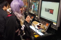 画像ギャラリー No.015のサムネイル画像 / 「GUILTY GEAR Xrd -REVELATOR-」公式大会「ハロウィンパーティ」レポート。レディース,コスプレ,無差別の3部門でハイレベルなバトルが展開