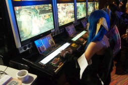 画像ギャラリー No.016のサムネイル画像 / 「GUILTY GEAR Xrd -REVELATOR-」公式大会「ハロウィンパーティ」レポート。レディース,コスプレ,無差別の3部門でハイレベルなバトルが展開