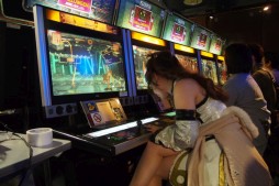 画像ギャラリー No.023のサムネイル画像 / 「GUILTY GEAR Xrd -REVELATOR-」公式大会「ハロウィンパーティ」レポート。レディース,コスプレ,無差別の3部門でハイレベルなバトルが展開
