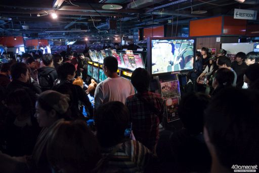 画像ギャラリー No.004のサムネイル画像 / 「GGXrdR」「BBCF」の2部門で「HALLOWEEN PARTY 2016」が開催。ハロウィンに沸く池袋にギルティプレイヤーが集結した2日目フォトレポート