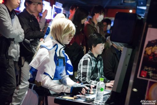 画像ギャラリー No.024のサムネイル画像 / 「GGXrdR」「BBCF」の2部門で「HALLOWEEN PARTY 2016」が開催。ハロウィンに沸く池袋にギルティプレイヤーが集結した2日目フォトレポート