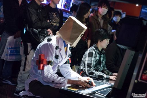 画像ギャラリー No.025のサムネイル画像 / 「GGXrdR」「BBCF」の2部門で「HALLOWEEN PARTY 2016」が開催。ハロウィンに沸く池袋にギルティプレイヤーが集結した2日目フォトレポート