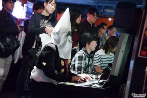 画像ギャラリー No.029のサムネイル画像 / 「GGXrdR」「BBCF」の2部門で「HALLOWEEN PARTY 2016」が開催。ハロウィンに沸く池袋にギルティプレイヤーが集結した2日目フォトレポート