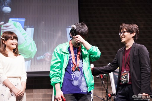 画像ギャラリー No.046のサムネイル画像 / セガの格ゲーイベント「APM D-1 FIGHTING FESTIVAL」フォトレポート。「ブレードアークス」「恋姫」「DOA5U」「GGXrdR」「電撃FCI」の2015年度最後の覇者が決定