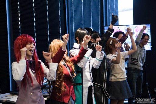 画像ギャラリー No.072のサムネイル画像 / セガの格ゲーイベント「APM D-1 FIGHTING FESTIVAL」フォトレポート。「ブレードアークス」「恋姫」「DOA5U」「GGXrdR」「電撃FCI」の2015年度最後の覇者が決定
