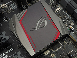 画像ギャラリー No.005のサムネイル画像 / 「Intel Z170」搭載のゲーマー向けマザーボードを各社が発表。高速化されたM.2スロットやUSB 3.1 Type-A&Cポート搭載が標準に