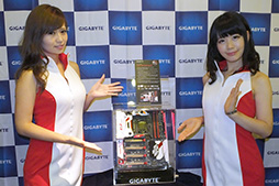 画像ギャラリー No.013のサムネイル画像 / 「Intel Z170」搭載のゲーマー向けマザーボードを各社が発表。高速化されたM.2スロットやUSB 3.1 Type-A&Cポート搭載が標準に