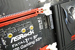 画像ギャラリー No.023のサムネイル画像 / 「Intel Z170」搭載のゲーマー向けマザーボードを各社が発表。高速化されたM.2スロットやUSB 3.1 Type-A&Cポート搭載が標準に