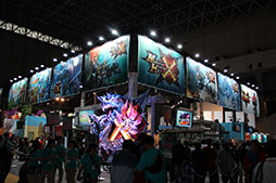画像ギャラリー No.001のサムネイル画像 / ［TGS 2015］「モンスターハンタークロス」の最新プレイアブルバージョンで，新モンスター「ディノバルド」に「ブシドースタイル」で挑戦してみた