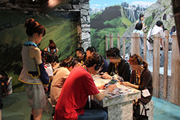 画像ギャラリー No.005のサムネイル画像 / ［TGS 2015］「モンスターハンタークロス」の最新プレイアブルバージョンで，新モンスター「ディノバルド」に「ブシドースタイル」で挑戦してみた