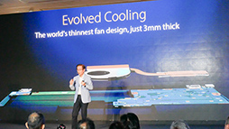 画像ギャラリー No.017のサムネイル画像 / ［COMPUTEX］ハイスペックなUltrabookやSurface風2-in-1，そしてZenfone新作など。ASUSの「非ゲーム系」新製品を総ざらい