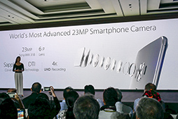 画像ギャラリー No.034のサムネイル画像 / ［COMPUTEX］ハイスペックなUltrabookやSurface風2-in-1，そしてZenfone新作など。ASUSの「非ゲーム系」新製品を総ざらい