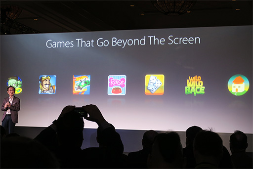 画像ギャラリー No.007のサムネイル画像 / ［CES 2017］ASUS，新型スマホ「ZenFone AR」を2017年第2四半期に発売。VR の「Daydream」とARの「Tango」に両対応