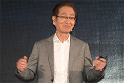 画像ギャラリー No.002のサムネイル画像 / ［COMPUTEX］ASUSの新型ZenBookは，GTX 1050 Ti搭載モデルや外付けグラフィックスボックス対応薄型ノートPCに注目だ