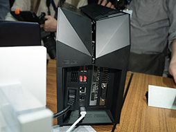 画像ギャラリー No.021のサムネイル画像 / ［COMPUTEX］ASUSの新型ZenBookは，GTX 1050 Ti搭載モデルや外付けグラフィックスボックス対応薄型ノートPCに注目だ