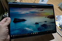 画像ギャラリー No.026のサムネイル画像 / ［COMPUTEX］ASUSの新型ZenBookは，GTX 1050 Ti搭載モデルや外付けグラフィックスボックス対応薄型ノートPCに注目だ