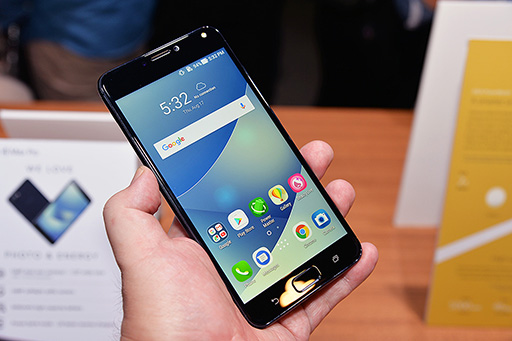画像ギャラリー No.033のサムネイル画像 / ASUSの新型スマートフォン「ZenFone 4」シリーズ5製品をハンズオン会場でチェックしてきた