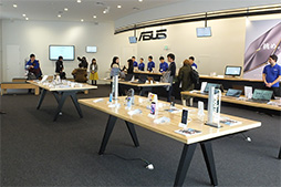 画像ギャラリー No.004のサムネイル画像 / 国内初のASUS公式ショップ「ASUS Store Akasaka」が3月2日にオープン。同社では世界初という試みも行う店内をレポート