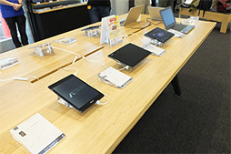 画像ギャラリー No.007のサムネイル画像 / 国内初のASUS公式ショップ「ASUS Store Akasaka」が3月2日にオープン。同社では世界初という試みも行う店内をレポート