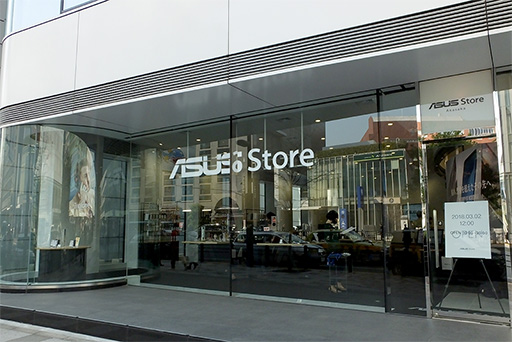 画像ギャラリー No.014のサムネイル画像 / 国内初のASUS公式ショップ「ASUS Store Akasaka」が3月2日にオープン。同社では世界初という試みも行う店内をレポート