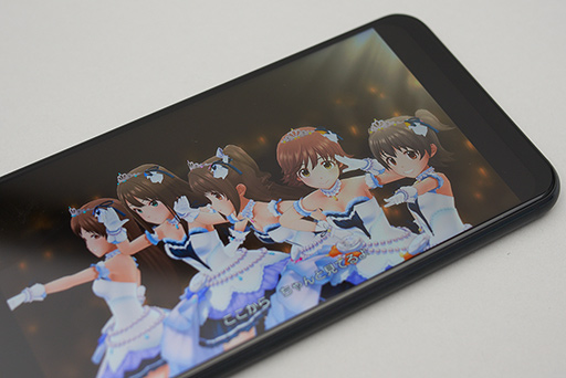 画像ギャラリー No.036のサムネイル画像 / ASUSの新ミドルクラススマートフォン「ZenFone 5」レビュー。性能怪獣ではないが，なんでもそつなくこなせる狙い目の1台だ