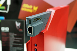 画像ギャラリー No.006のサムネイル画像 / ［COMPUTEX］「ASRock GAMING」ブランドを立ち上げたASRockが「ゲーマー向け無線LANルーター」を披露