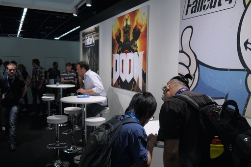 画像ギャラリー No.002のサムネイル画像 / ［gamescom］「Fallout 4」のゲームプレイデモ公開。グールやレイダー，ブラザーフッドも登場する工業都市レキシントンでの戦い