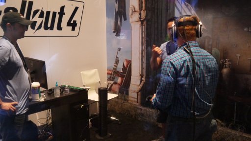 画像ギャラリー No.001のサムネイル画像 / ［E3 2016］2017年発売予定の「Fallout 4 VR」を体験プレイ。Pip-Boyで情報をチェックし，ファットマンでレイダー達を粉砕してきた