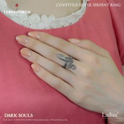 画像ギャラリー No.014のサムネイル画像 / 「DARK SOULS」の防具「カタリナヘルム」がアクセサリに。12月発売予定