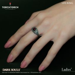 画像ギャラリー No.003のサムネイル画像 / 「DARK SOULS」リングコレクションの最新作「生命の指輪」が2018年3月に発売決定