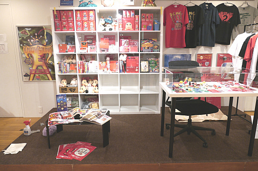 画像ギャラリー No.012のサムネイル画像 / 「MOTHERのことばとおみせ。展」内覧会レポート。MOTHERの“ことば”が飾られた店内で思い出に浸れる,ファンにはたまらないスペース