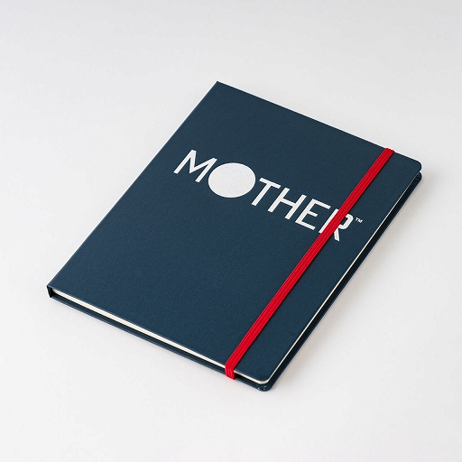 画像ギャラリー No.003のサムネイル画像 / ほぼ日MOTHERプロジェクトの新作グッズ「MOTHERのNOTEBOOK」が12月15日に発売。ページの下に“MOTHERのことば”をプリント