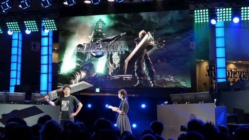 画像ギャラリー No.001のサムネイル画像 / ［TGS 2019］スクワットや召喚獣との共闘シーンがお披露目された「FINAL FANTASY VII REMAKE」ステージイベントをレポート