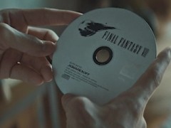 「FINAL FANTASY VII REMAKE」の7分にもおよぶテレビCMと，約6分のシーンを追加した「Special Edit」の動画が公開