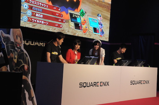 画像ギャラリー No.027のサムネイル画像 / ［TGS 2016］「WORLD OF FINAL FANTASY」のステージイベントをレポート。竹達彩奈さんと喜多村英梨さんが収録秘話を披露し，ゲームで激突!?