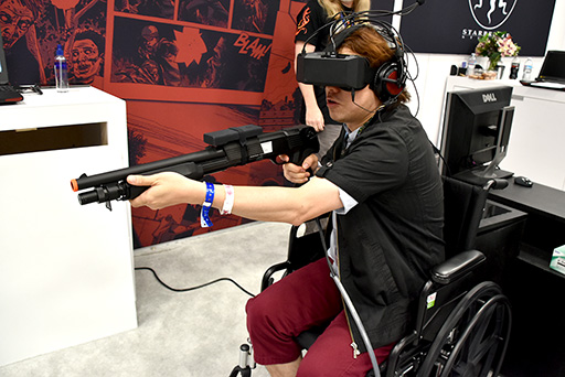 画像ギャラリー No.013のサムネイル画像 / ［E3 2016］5K解像度のVR HMD「StarVR」最新試作機を体験してきた。製品化に向けた画質の向上を実感