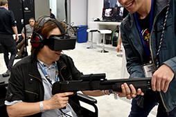 画像ギャラリー No.014のサムネイル画像 / ［E3 2016］5K解像度のVR HMD「StarVR」最新試作機を体験してきた。製品化に向けた画質の向上を実感