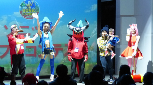 画像ギャラリー No.014のサムネイル画像 / 年末恒例「ソニック ファン感謝祭2015」をレポート。来年のソニック生誕25周年に向けて新企画が続々発表