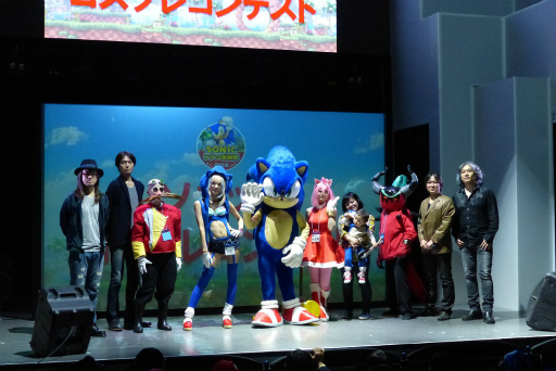 画像ギャラリー No.017のサムネイル画像 / 年末恒例「ソニック ファン感謝祭2015」をレポート。来年のソニック生誕25周年に向けて新企画が続々発表