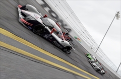 画像ギャラリー No.008のサムネイル画像 / 「Project CARS 2」,路面がリアルタイムで変化してグリップに影響を及ぼすLiveTrack 3.0やVRヘッドセット対応など,進化したポイントを紹介