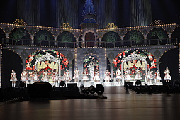 画像ギャラリー No.021のサムネイル画像 / シンデレラガールズのライブイベント，「THE IDOLM@STER CINDERELLA GIRLS 4thLIVE TriCastle Story」，神戸公演の模様をレポート。連日のサプライズゲストに会場は興奮のるつぼ