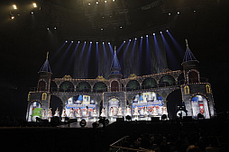 画像ギャラリー No.029のサムネイル画像 / シンデレラガールズのライブイベント，「THE IDOLM@STER CINDERELLA GIRLS 4thLIVE TriCastle Story」，神戸公演の模様をレポート。連日のサプライズゲストに会場は興奮のるつぼ