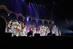 画像ギャラリー No.090のサムネイル画像 / シンデレラガールズのライブイベント，「THE IDOLM@STER CINDERELLA GIRLS 4thLIVE TriCastle Story」，神戸公演の模様をレポート。連日のサプライズゲストに会場は興奮のるつぼ