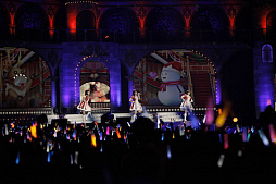 画像ギャラリー No.110のサムネイル画像 / シンデレラガールズのライブイベント，「THE IDOLM@STER CINDERELLA GIRLS 4thLIVE TriCastle Story」，神戸公演の模様をレポート。連日のサプライズゲストに会場は興奮のるつぼ