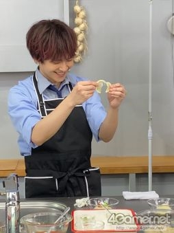 画像ギャラリー No.011のサムネイル画像 / 「あんスタ!!」CAFE CINNAMON ニキズキッチン第3回収録現場の潜入レポート。山口智広さん&神永圭佑さんが冷や麦作りにちゃれんじ!