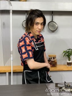 画像ギャラリー No.017のサムネイル画像 / 「あんスタ!!」CAFE CINNAMON ニキズキッチン第3回収録現場の潜入レポート。山口智広さん&神永圭佑さんが冷や麦作りにちゃれんじ!