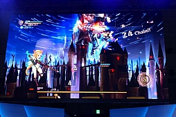画像ギャラリー No.006のサムネイル画像 / ［TGS 2015］「オーディンスフィア レイヴスラシル」のステージをレポート。イソッチさんとマフィア梶田氏が出張MCを担当し，コスプレ占い師の渚さんも登場