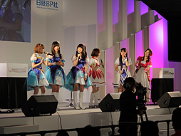 画像ギャラリー No.003のサムネイル画像 / ［TGS 2015］「アイドルマスター マストソングス」の発売が2015年12月10日に決定。そのほかいろいろ新情報満載だったライブステージの模様をレポート