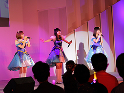 画像ギャラリー No.025のサムネイル画像 / ［TGS 2015］「アイドルマスター マストソングス」の発売が2015年12月10日に決定。そのほかいろいろ新情報満載だったライブステージの模様をレポート